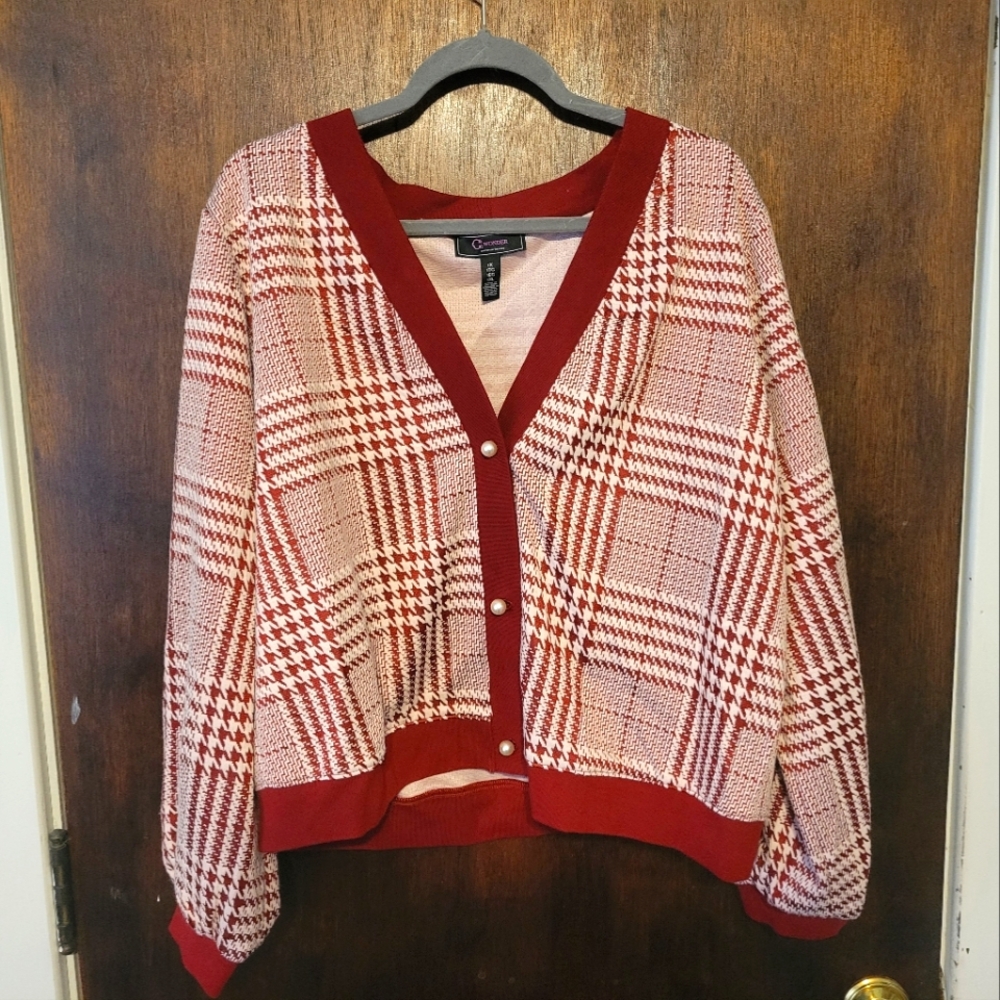 C Wonder Blouson Sleeve Button-Front Cardigan in Houndstooth Plaid Merlot